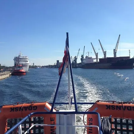 アパート Hello Modena Sw Ducha